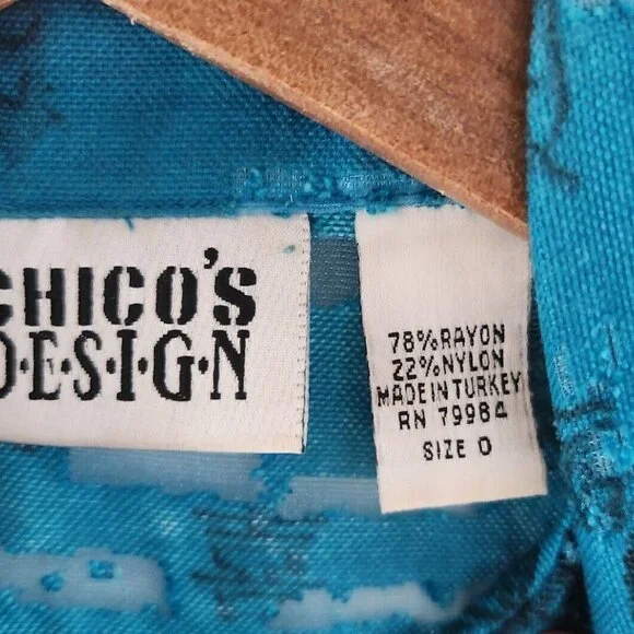 Chicos Rayon Blend Blue Teal Semi Sheer Asian Print Inspired Button Front Top 0 - Picture 5 of 5